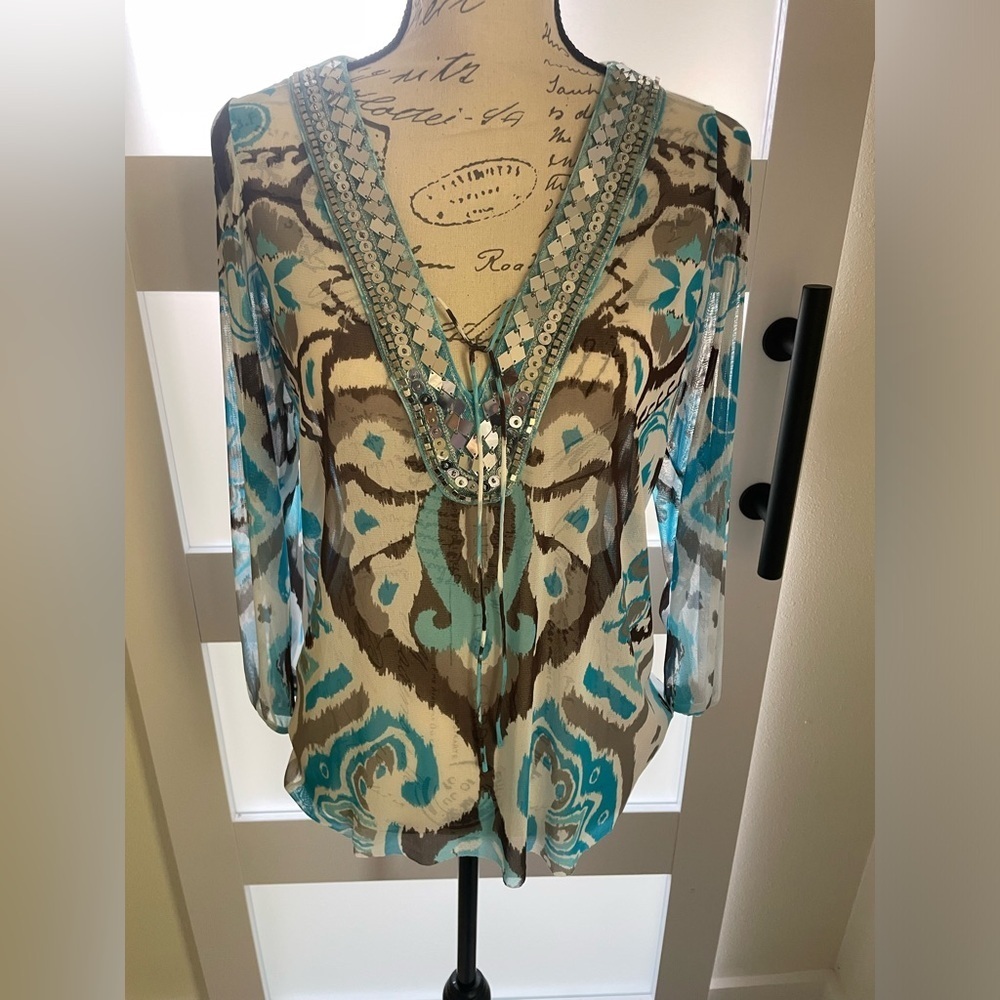 🧑‍🎄🌙 INC boho glitter sheer turquoise top small EUC 🥰 (3)